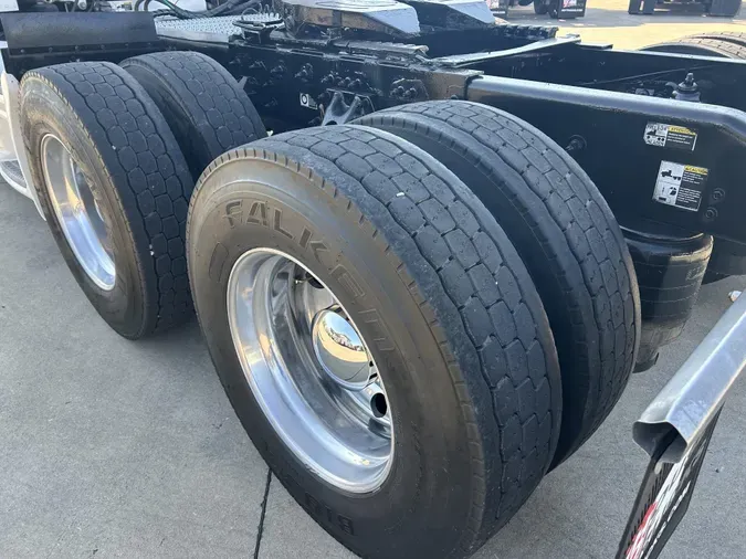 2022 Peterbilt 579