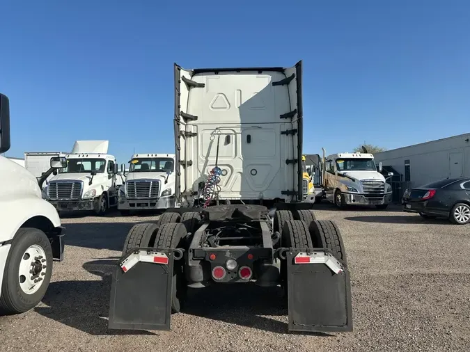 2021 FREIGHTLINER/MERCEDES NEW CASCADIA PX12664