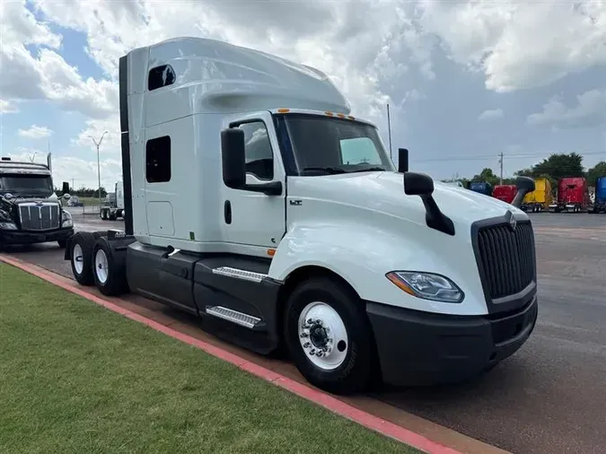 2022 INTERNATIONAL LT625