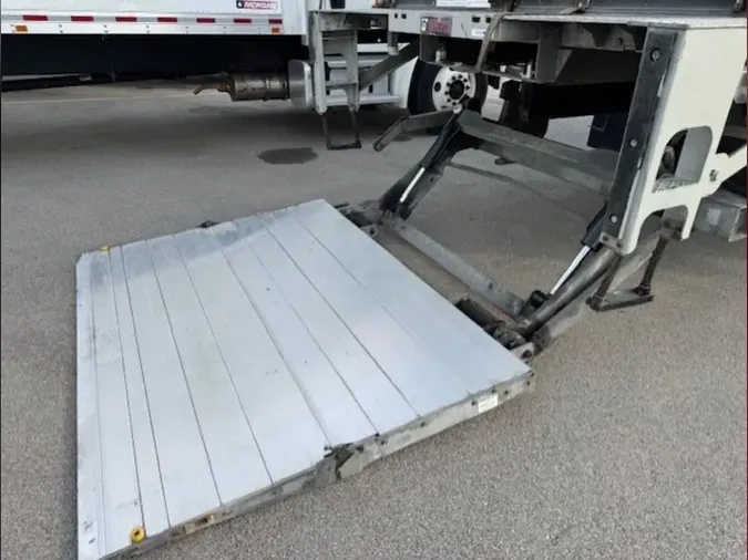 2020 NAVISTAR INTERNATIONAL MV607 (4X2)