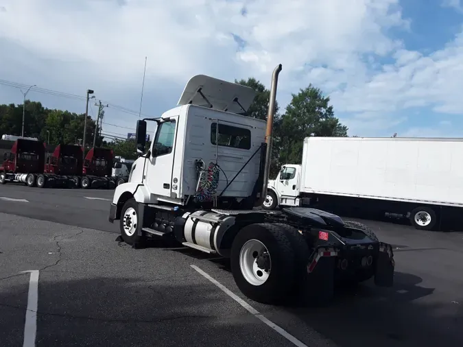 2016 VOLVO VNL42TRACTOR