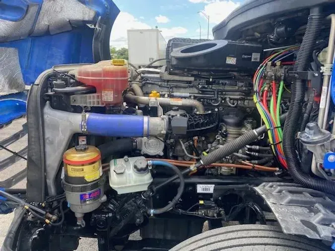 2020 Freightliner Cascadia