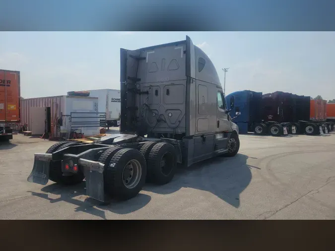 2024 Freightliner Cascadia 126d5b12bda4a848e69103beb43a27d0959