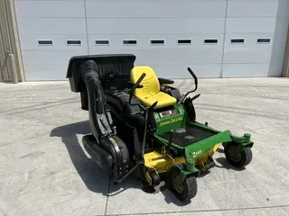 2010 John Deere Z445