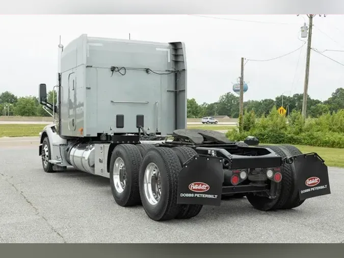 2021 PETERBILT 567