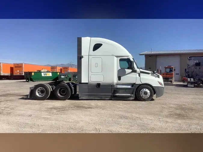 2022 Freightliner Cascadia 126d5b9aac47be2193a3e5b97571d71b1cd