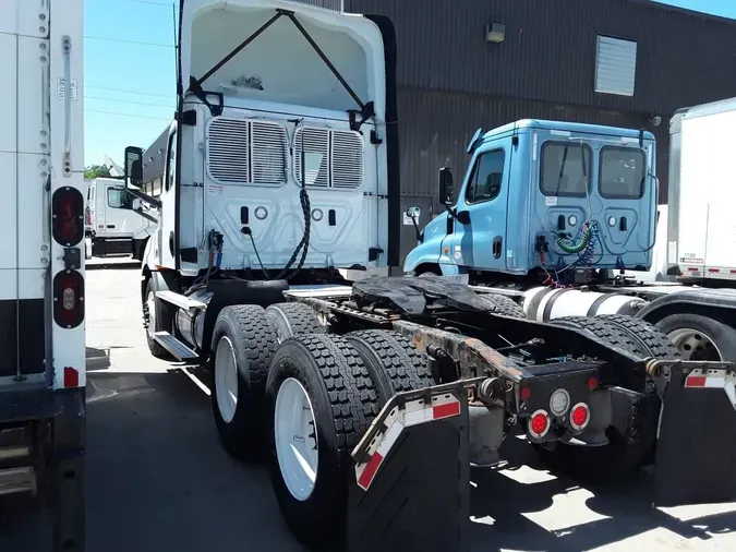 2020 FREIGHTLINER NEW CASCADIA 116