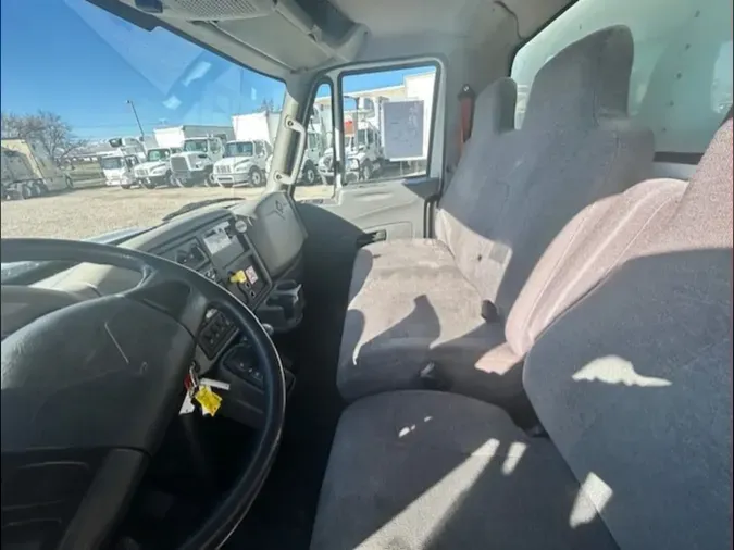 2019 NAVISTAR INTERNATIONAL 4300