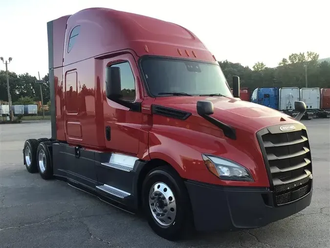 2020 FREIGHTLINER CASCADIA