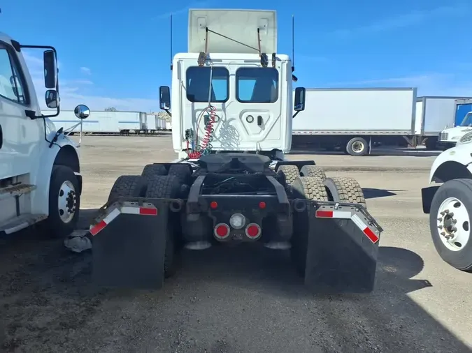 2018 FREIGHTLINER/MERCEDES CASCADIA 125