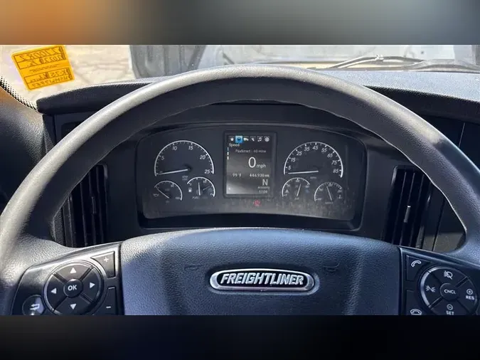 2022 FREIGHTLINER CA126