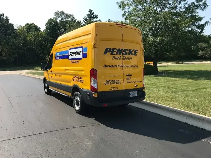 2017 FORD MOTOR COMPANY TRAN250