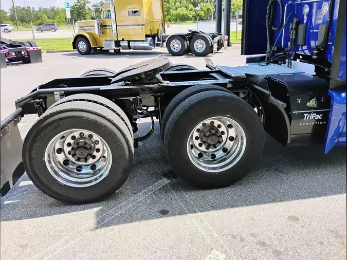 2022 Peterbilt 579