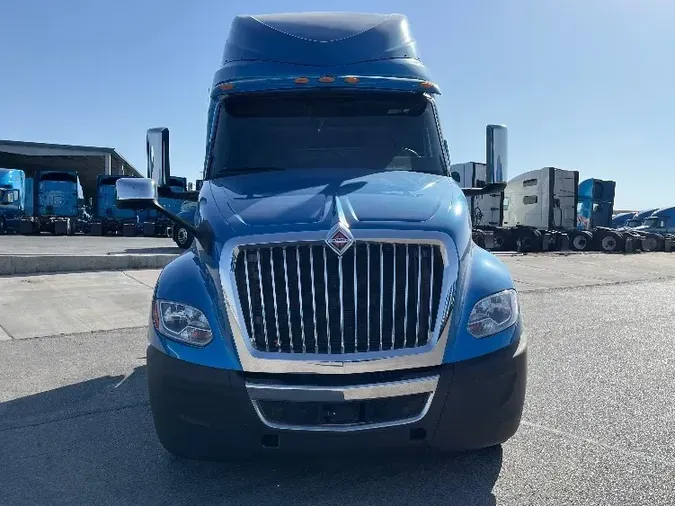 2019 International LT625