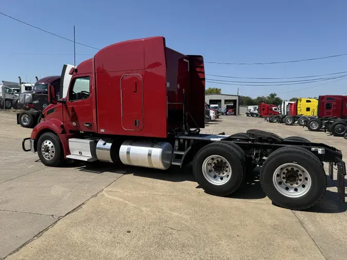 2022 Peterbilt 579