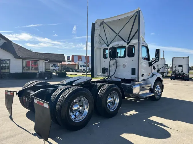 2021 Peterbilt 579