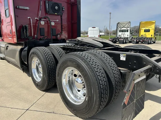 2021 Kenworth T680