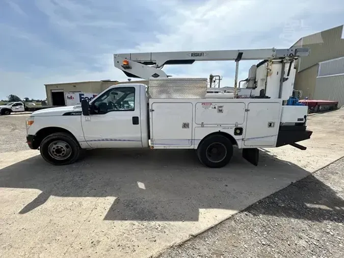 2011 VERSALIFT TEL29NE