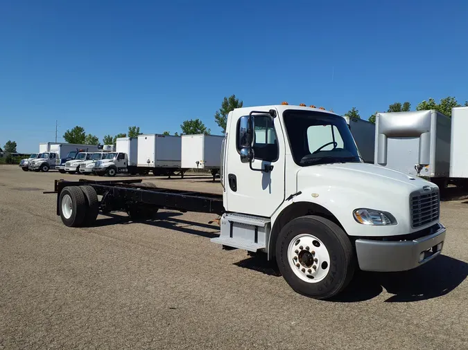 2019 FREIGHTLINER/MERCEDES M2 106