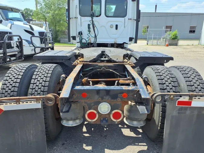 2018 FREIGHTLINER CASCADIA 125