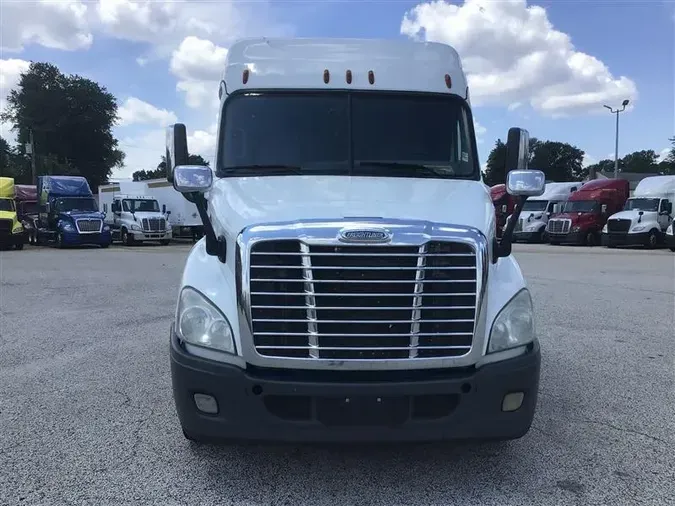 2019 FREIGHTLINER CASCADIA