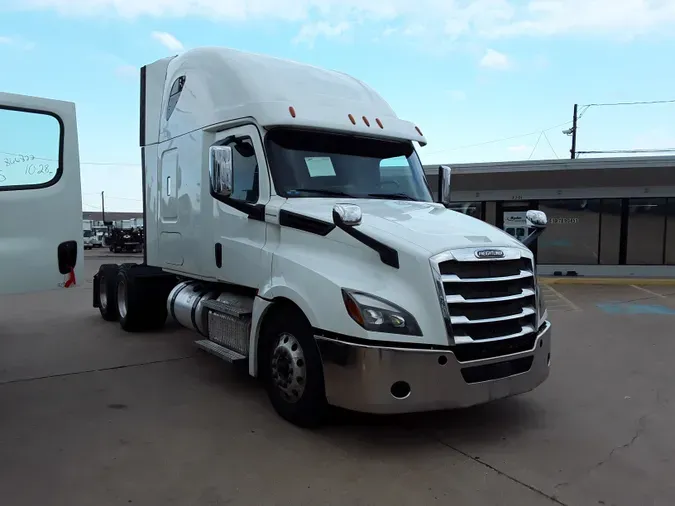 2019 FREIGHTLINER/MERCEDES NEW CASCADIA PX12664