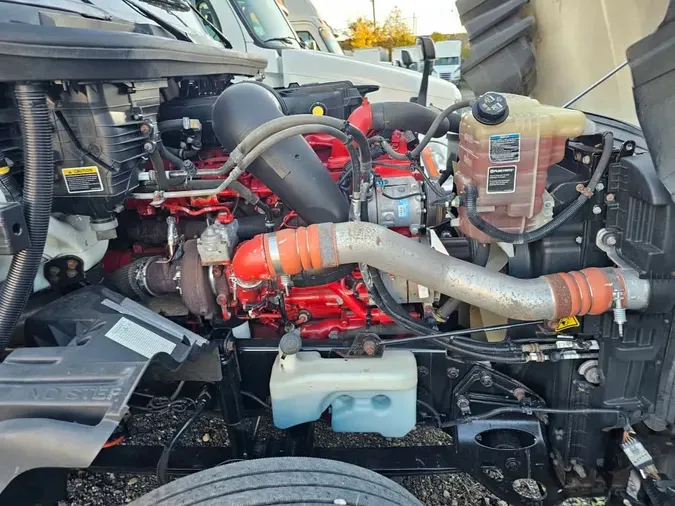 2019 NAVISTAR INTERNATIONAL LT625 DAYCAB T/Ad5e93d6c53bac46178b032e92f9ade25