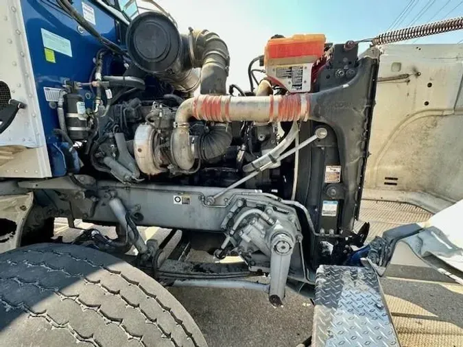 2012 Peterbilt 365