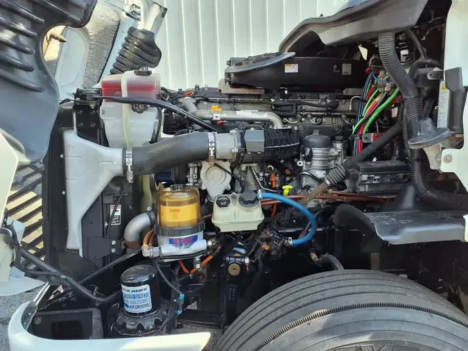 2017 FREIGHTLINER CASCADIA 125
