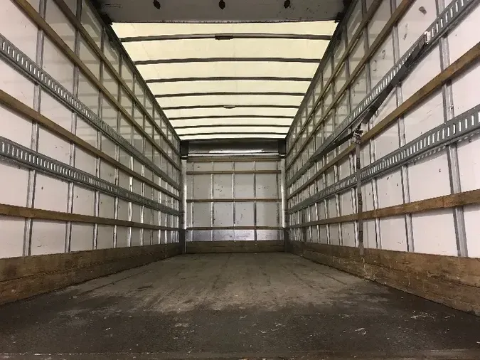 2016 FREIGHTLINER M2