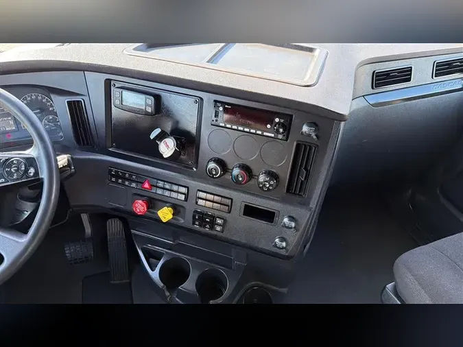 2023 FREIGHTLINER CA126d5f636e2b2ed448ac7a8cb3e2f9b1096