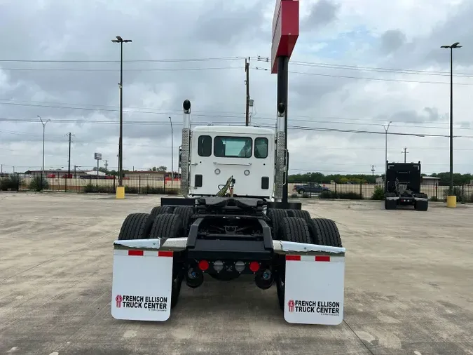 2026 Kenworth T880