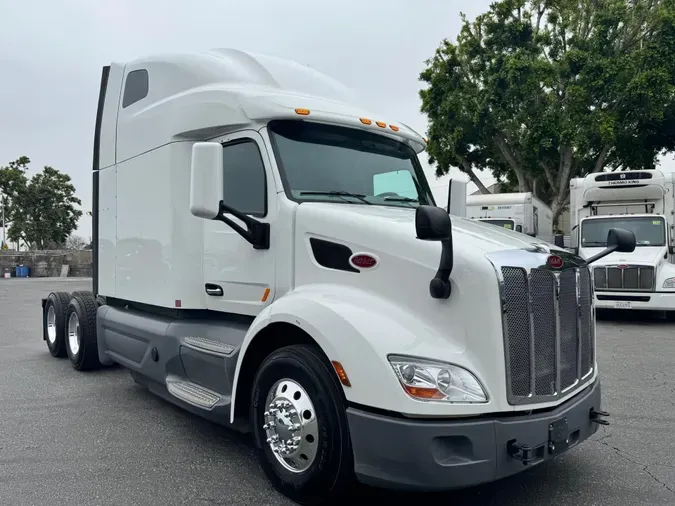 2021 Peterbilt 579