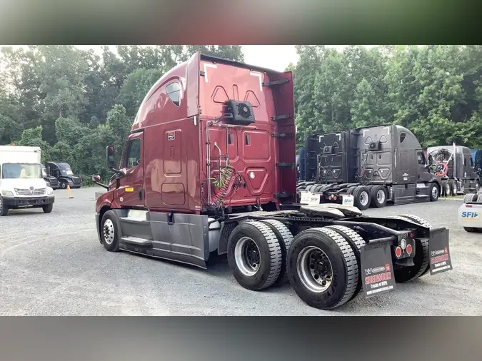 2022 Freightliner Cascadia 126
