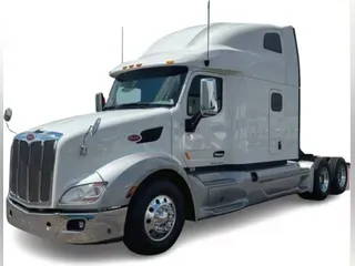 2021 Peterbilt 579