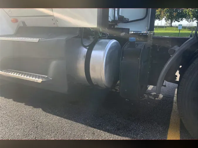 2022 INT LT625 6x4