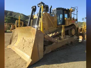 2019 CATERPILLAR D8T