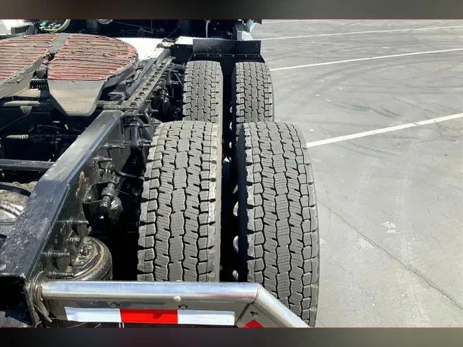 2021 INT LT625 6x4