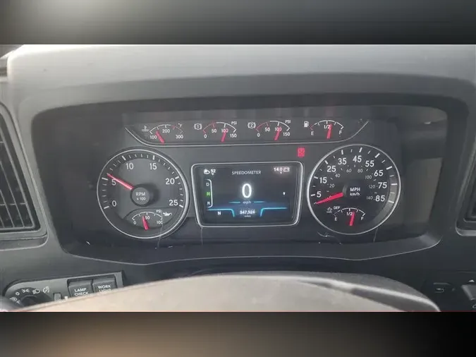 2022 INTERNATIONAL LT