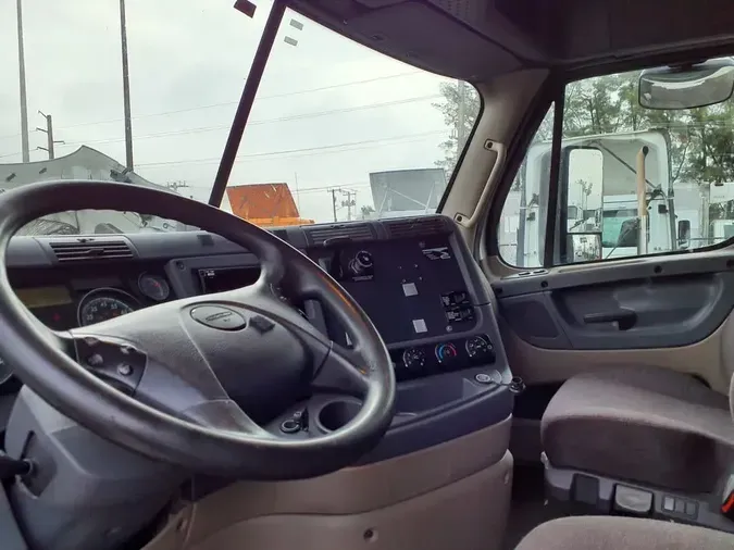 2020 FREIGHTLINER/MERCEDES CASCADIA 125d609b25fc4c8f2215d2e0b8317925745