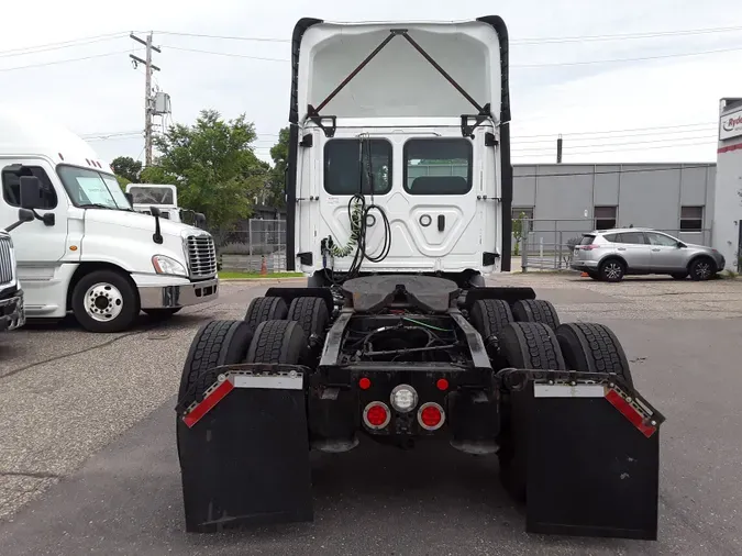 2020 FREIGHTLINER/MERCEDES NEW CASCADIA 116