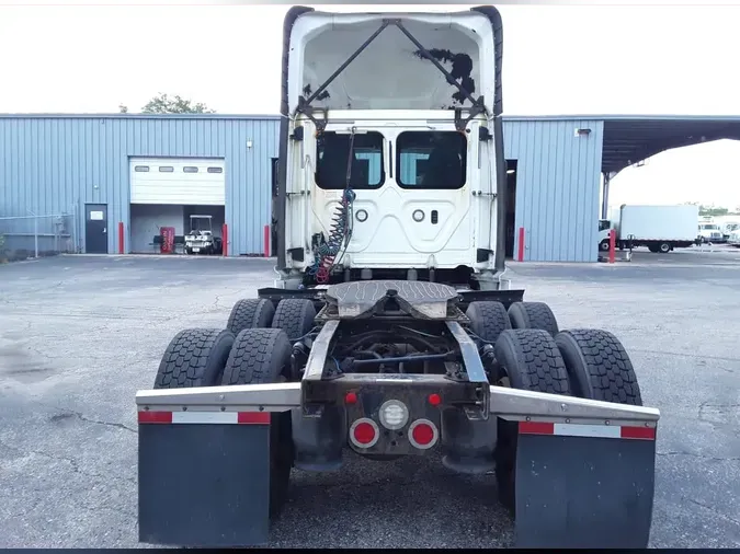 2018 FREIGHTLINER NEW CASCADIA PX12664
