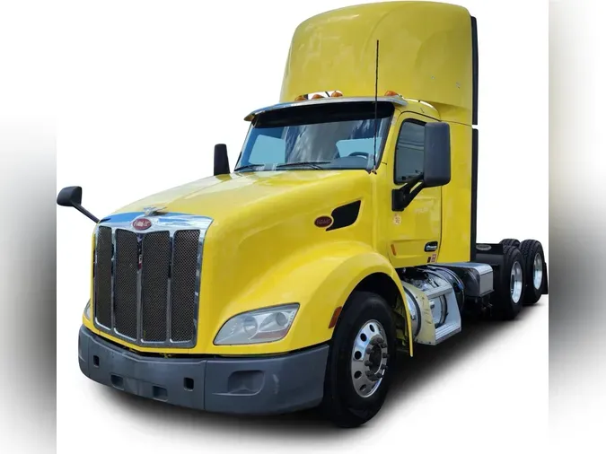 2021 Peterbilt 579d60f24ce309da22deb7df122bf0ecaf4
