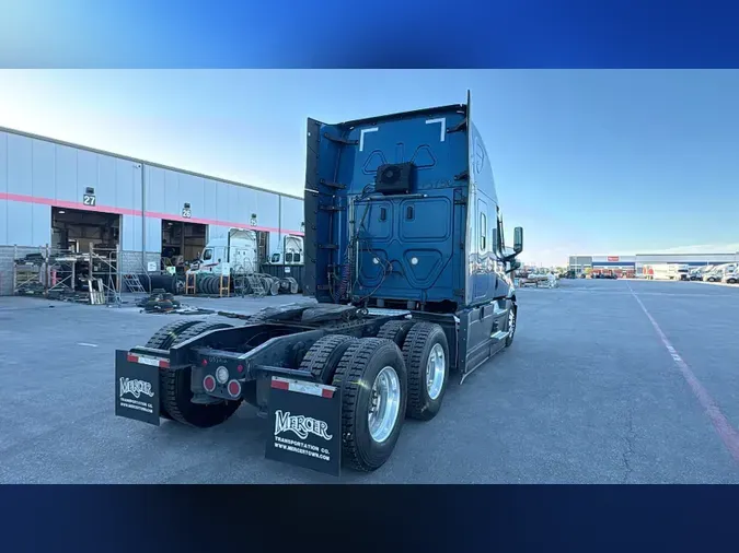 2024 Freightliner Cascadia