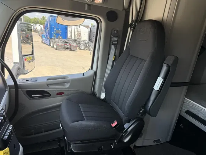 2022 Peterbilt 579