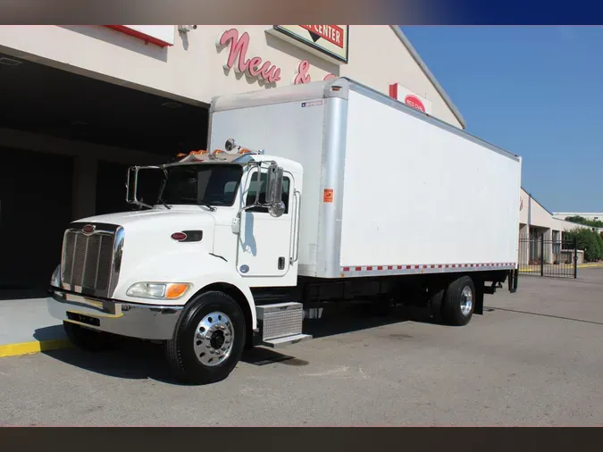 2016 Peterbilt 337