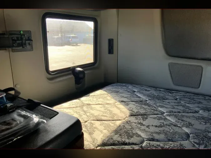 2021 INT LT625 6x4