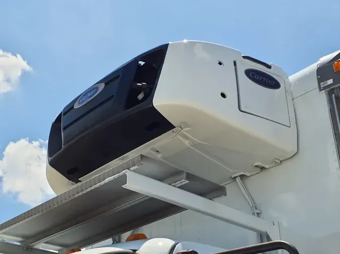 2019 FREIGHTLINER/MERCEDES M2 106