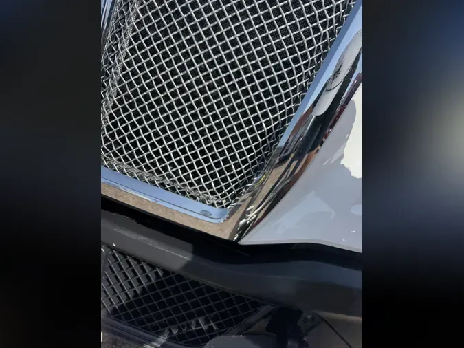 2023 Kenworth T680