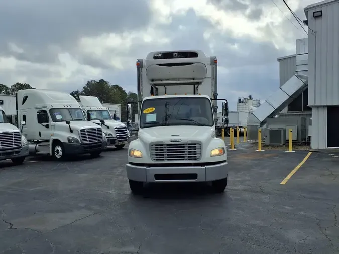 2019 FREIGHTLINER/MERCEDES M2 106